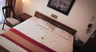 Senani Hotel Kandy