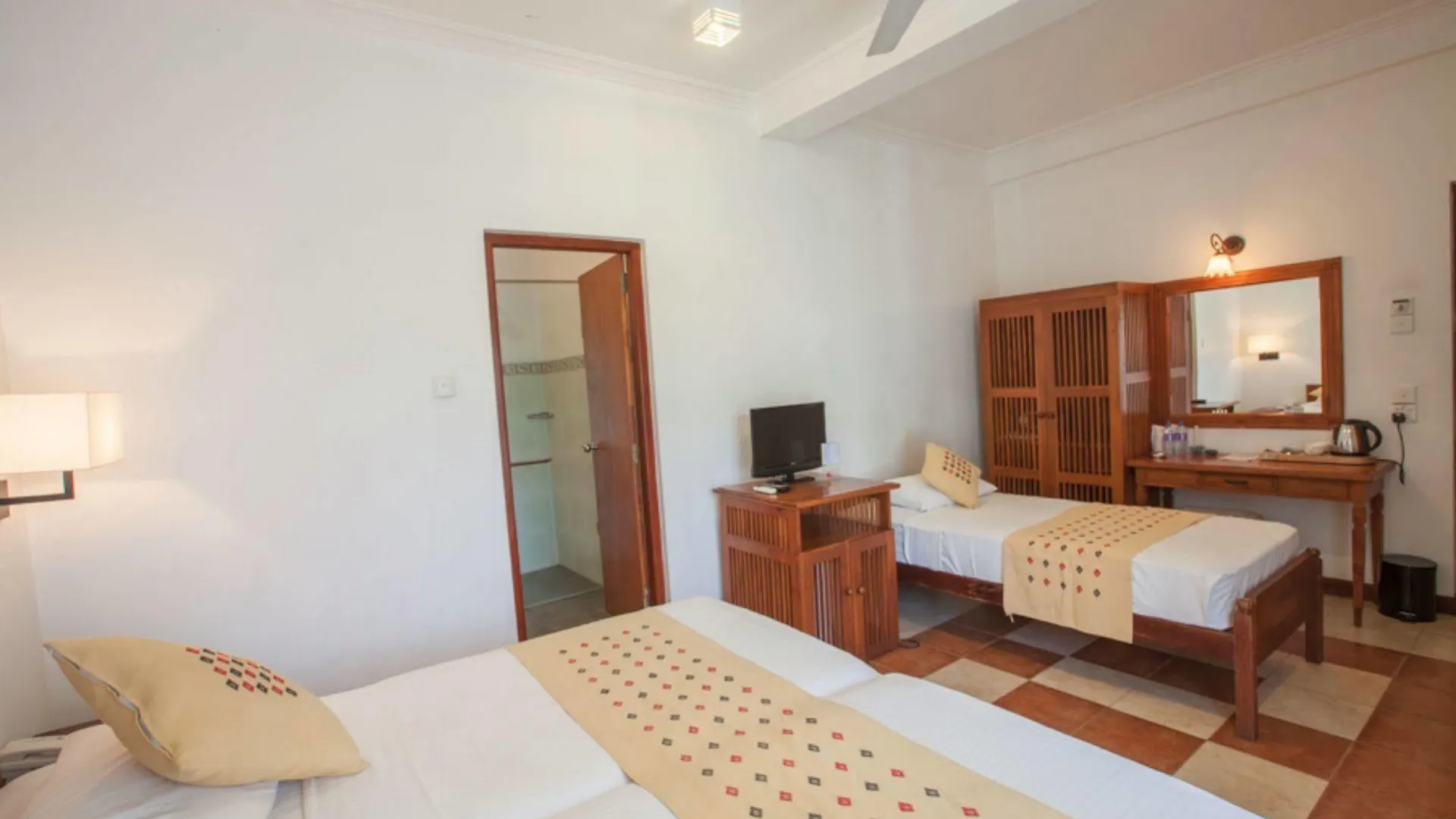 Senani Hotel Kandy
